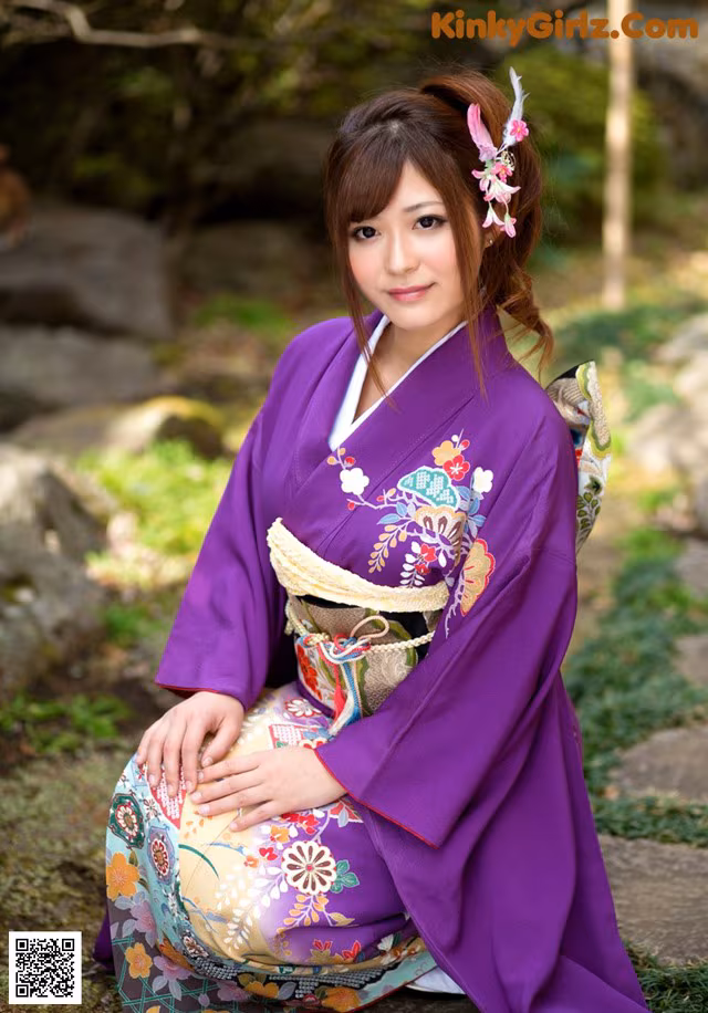Haruki Sato - Squritings Ftvteen Girl
